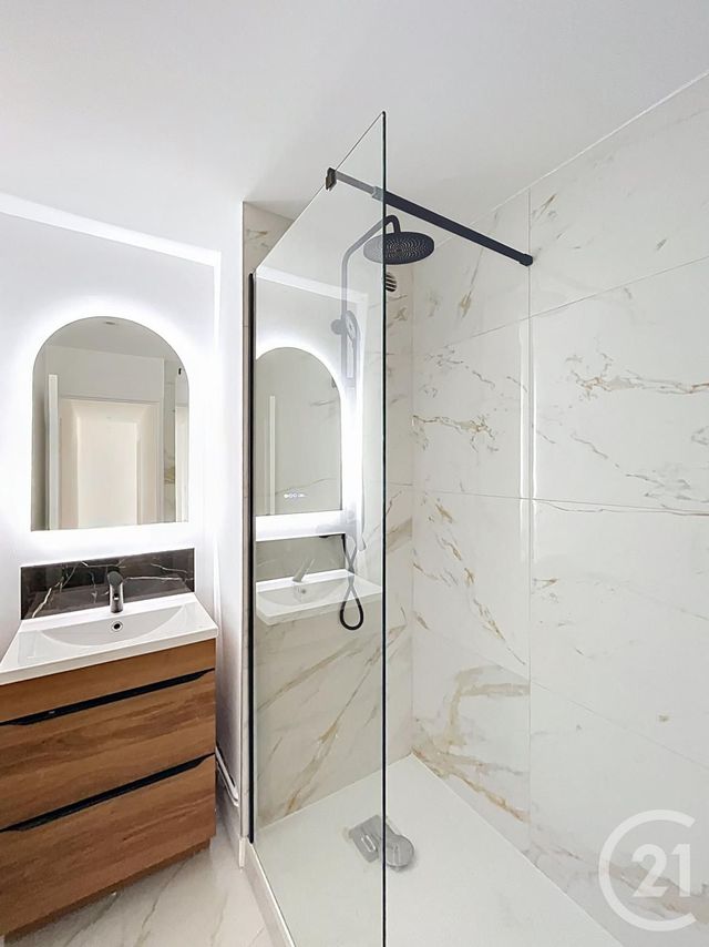 Appartement F6 à vendre - 6 pièces - 123.33 m2 - DIJON - 21 - BOURGOGNE - Century 21 Martinot Immobilier