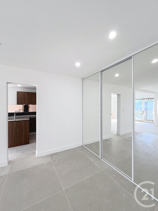 Appartement F6 à vendre - 6 pièces - 123.33 m2 - DIJON - 21 - BOURGOGNE - Century 21 Martinot Immobilier