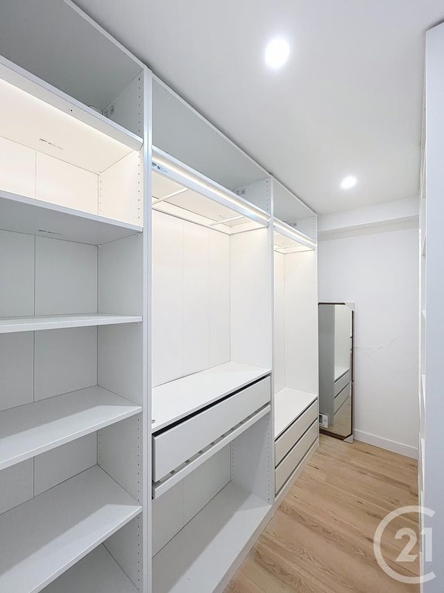 Appartement F6 à vendre - 6 pièces - 123.33 m2 - DIJON - 21 - BOURGOGNE - Century 21 Martinot Immobilier