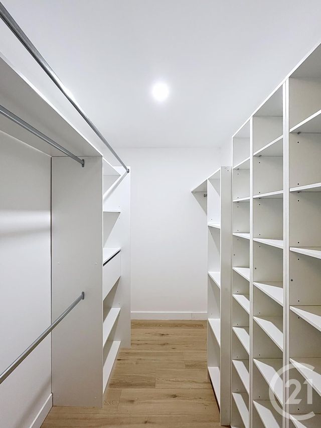 Appartement F6 à vendre - 6 pièces - 123.33 m2 - DIJON - 21 - BOURGOGNE - Century 21 Martinot Immobilier