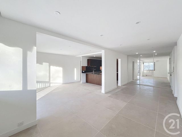 Appartement F6 à vendre - 6 pièces - 123.33 m2 - DIJON - 21 - BOURGOGNE - Century 21 Martinot Immobilier