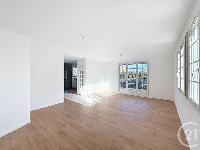 maison à vendre - 5 pièces - 86.96 m2 - CHEVIGNY ST SAUVEUR - 21 - BOURGOGNE - Century 21 Martinot Immobilier