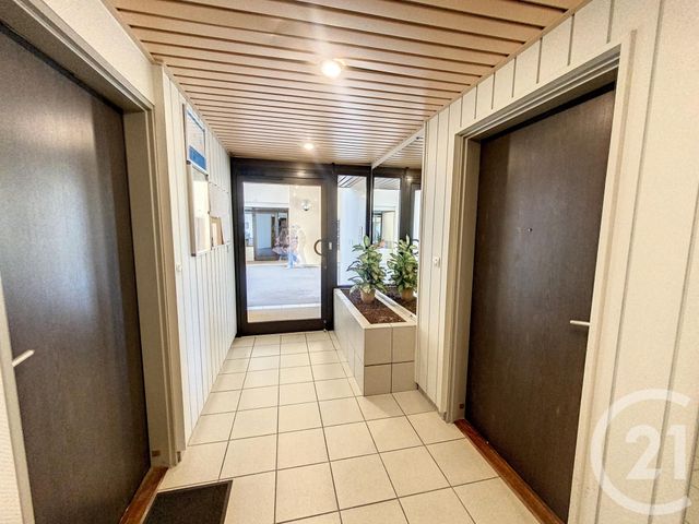 Appartement T2 à louer - 2 pièces - 51.0 m2 - DIJON - 21 - BOURGOGNE - Century 21 Martinot Immobilier