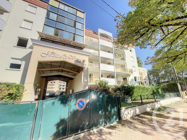 Appartement T2 à louer - 2 pièces - 51.0 m2 - DIJON - 21 - BOURGOGNE - Century 21 Martinot Immobilier