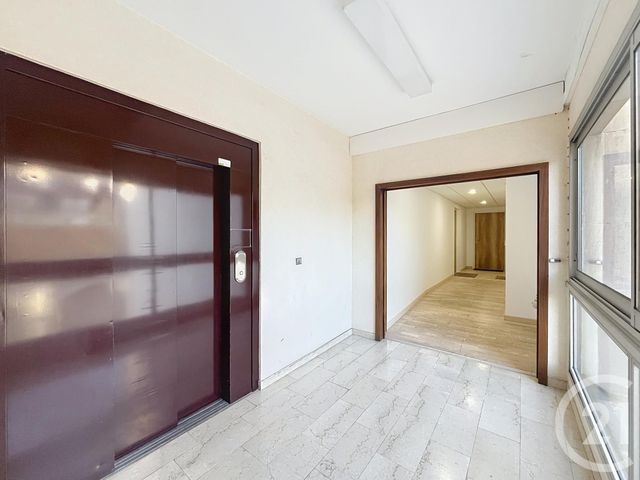 Appartement F2 à vendre - 2 pièces - 52.0 m2 - DIJON - 21 - BOURGOGNE - Century 21 Martinot Immobilier