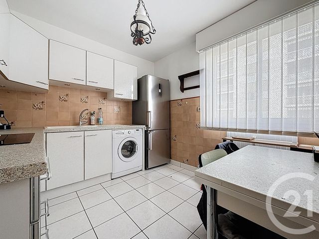 Appartement F3 à vendre - 3 pièces - 68.08 m2 - DIJON - 21 - BOURGOGNE - Century 21 Martinot Immobilier