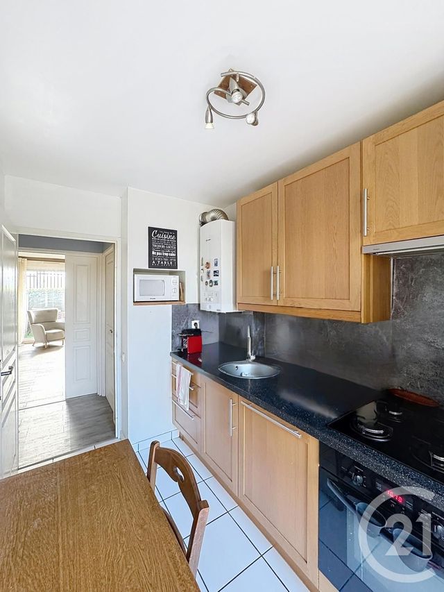 Appartement F3 à vendre - 3 pièces - 59.43 m2 - DIJON - 21 - BOURGOGNE - Century 21 Martinot Immobilier