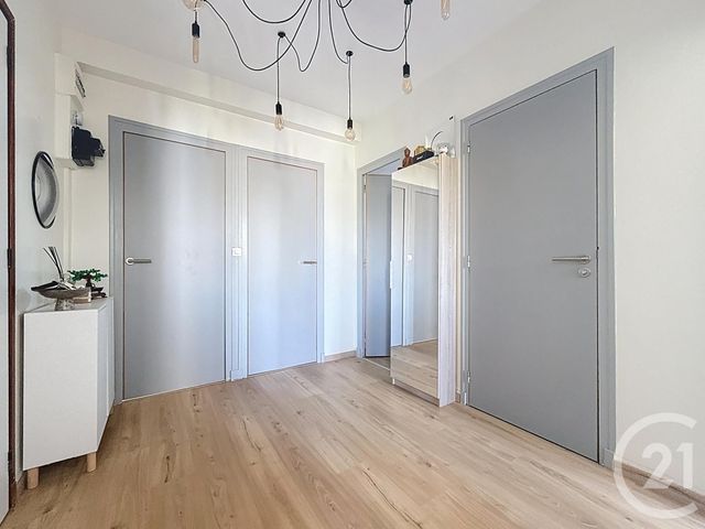 Appartement F4 à vendre - 4 pièces - 60.17 m2 - DIJON - 21 - BOURGOGNE - Century 21 Martinot Immobilier