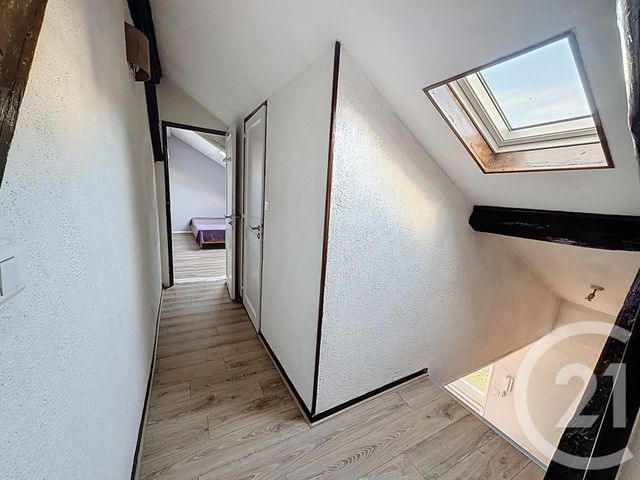 Appartement T3 à vendre - 3 pièces - 41.87 m2 - DIJON - 21 - BOURGOGNE - Century 21 Martinot Immobilier