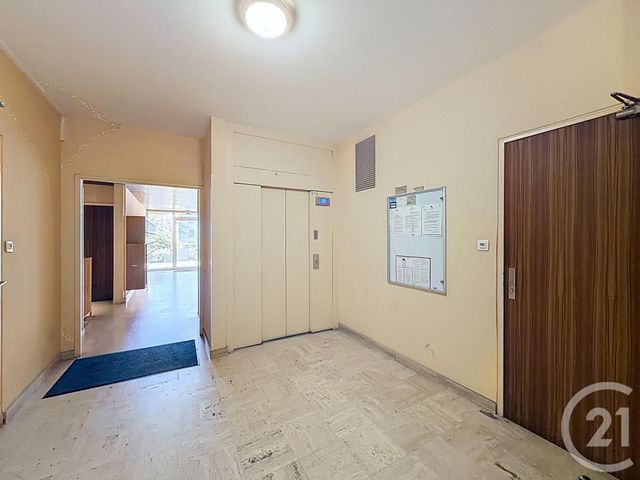 Appartement F5 à vendre - 5 pièces - 114.21 m2 - DIJON - 21 - BOURGOGNE - Century 21 Martinot Immobilier