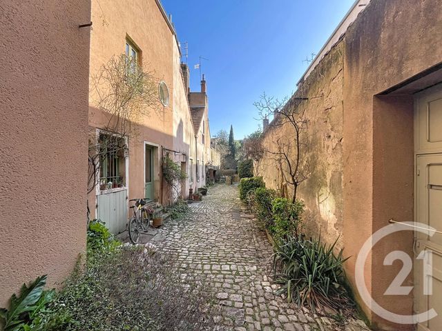 Appartement T1 à vendre - 1 pièce - 27.0 m2 - DIJON - 21 - BOURGOGNE - Century 21 Martinot Immobilier