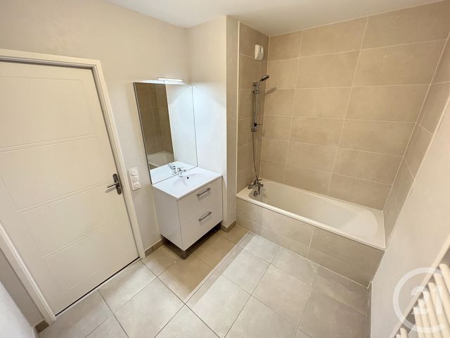 Appartement F3 à louer - 3 pièces - 57.0 m2 - CHEVIGNY ST SAUVEUR - 21 - BOURGOGNE - Century 21 Martinot Immobilier