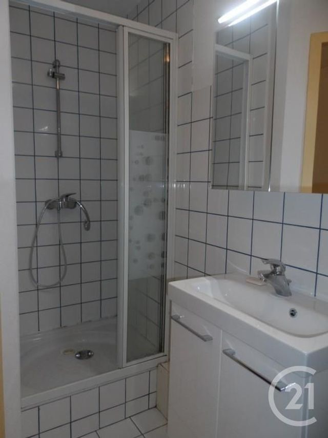 Appartement T2 à louer - 2 pièces - 39.84 m2 - DIJON - 21 - BOURGOGNE - Century 21 Martinot Immobilier