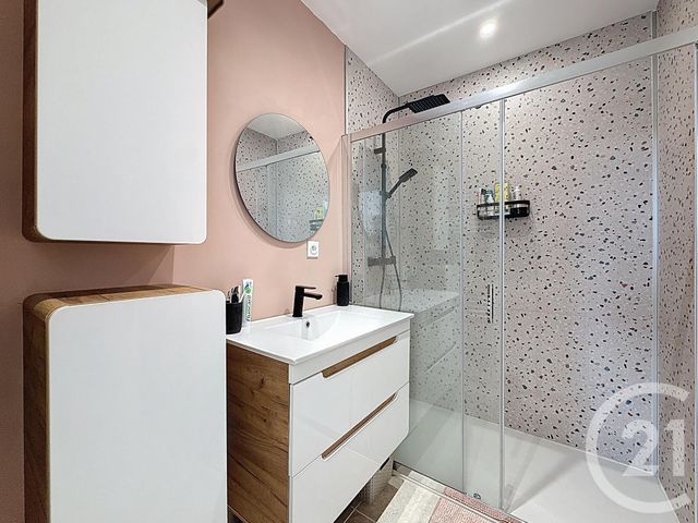 Appartement F3 à vendre - 3 pièces - 70.0 m2 - CHENOVE - 21 - BOURGOGNE - Century 21 Martinot Immobilier