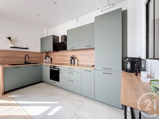 Appartement F3 à vendre - 3 pièces - 70.0 m2 - CHENOVE - 21 - BOURGOGNE - Century 21 Martinot Immobilier