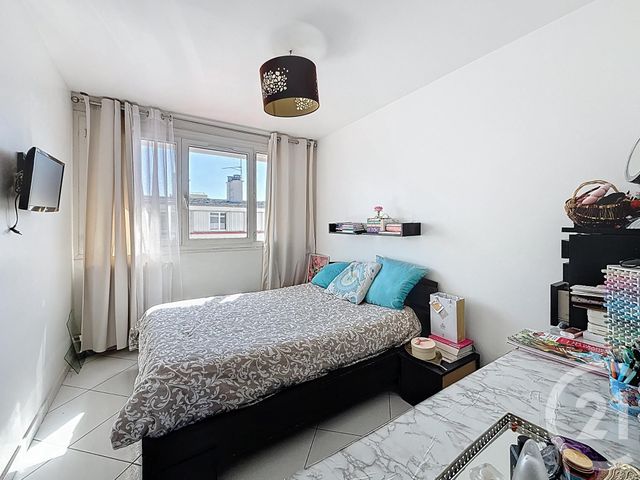 Appartement F3 à vendre - 3 pièces - 62.81 m2 - DIJON - 21 - BOURGOGNE - Century 21 Martinot Immobilier
