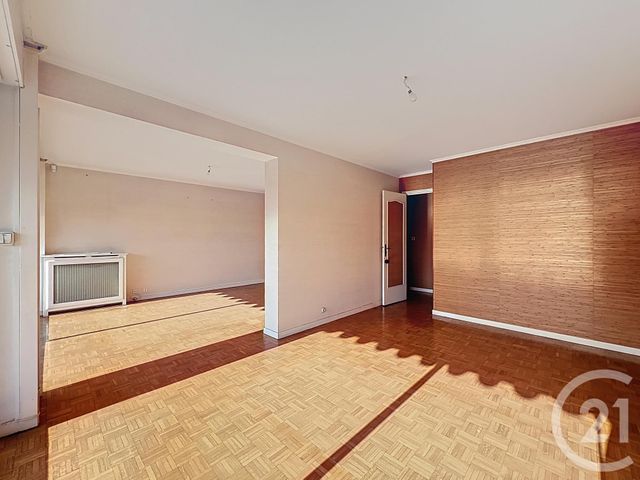 Appartement T5 à vendre - 4 pièces - 107.33 m2 - DIJON - 21 - BOURGOGNE - Century 21 Martinot Immobilier