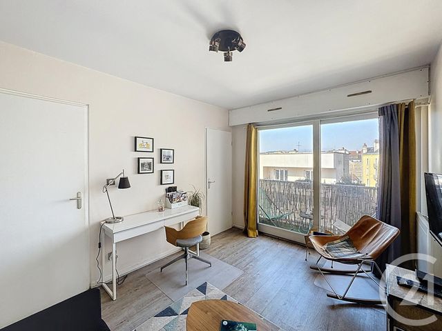 Appartement F1 à vendre - 1 pièce - 23.84 m2 - DIJON - 21 - BOURGOGNE - Century 21 Martinot Immobilier