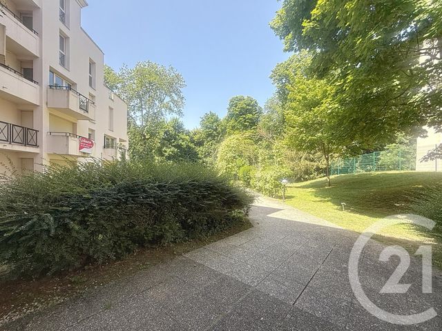 Appartement T1 à louer - 1 pièce - 31.39 m2 - DIJON - 21 - BOURGOGNE - Century 21 Martinot Immobilier