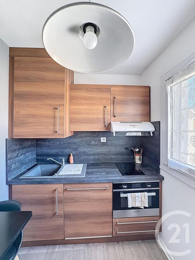 Appartement F1 à vendre - 1 pièce - 23.8 m2 - DIJON - 21 - BOURGOGNE - Century 21 Martinot Immobilier