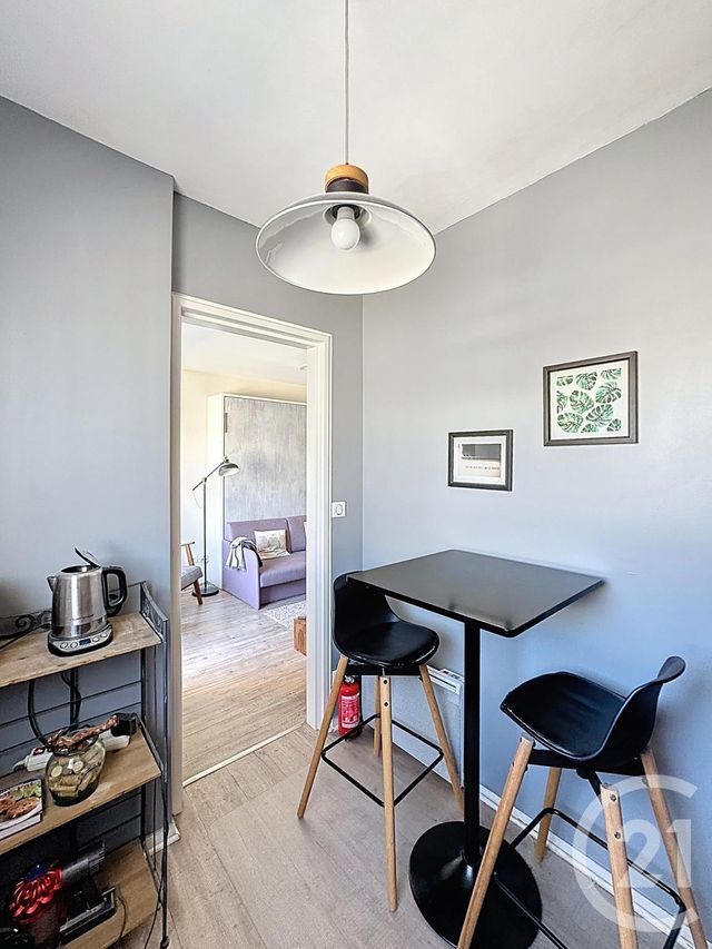 Appartement F1 à vendre - 1 pièce - 23.8 m2 - DIJON - 21 - BOURGOGNE - Century 21 Martinot Immobilier