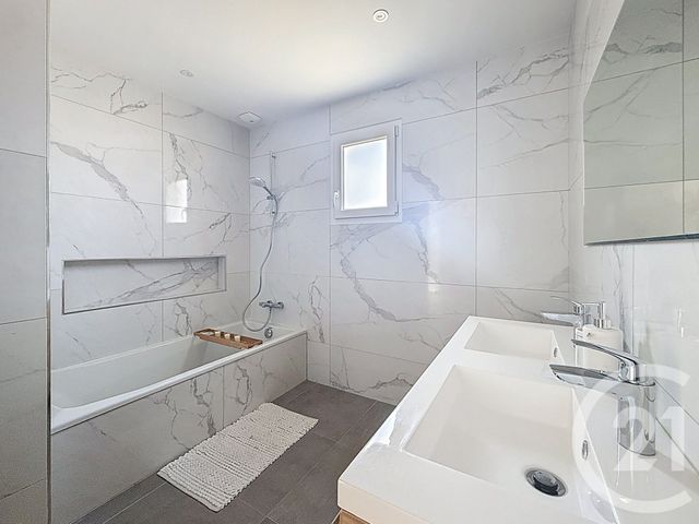 maison à vendre - 6 pièces - 158.0 m2 - ROUVRES EN PLAINE - 21 - BOURGOGNE - Century 21 Martinot Immobilier