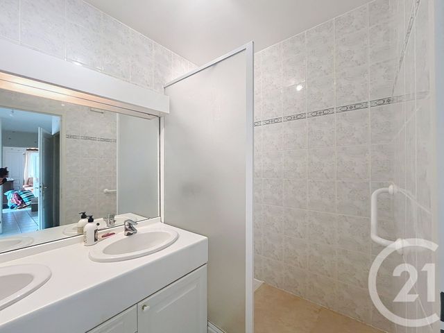Appartement T3 à vendre - 3 pièces - 65.22 m2 - DIJON - 21 - BOURGOGNE - Century 21 Martinot Immobilier
