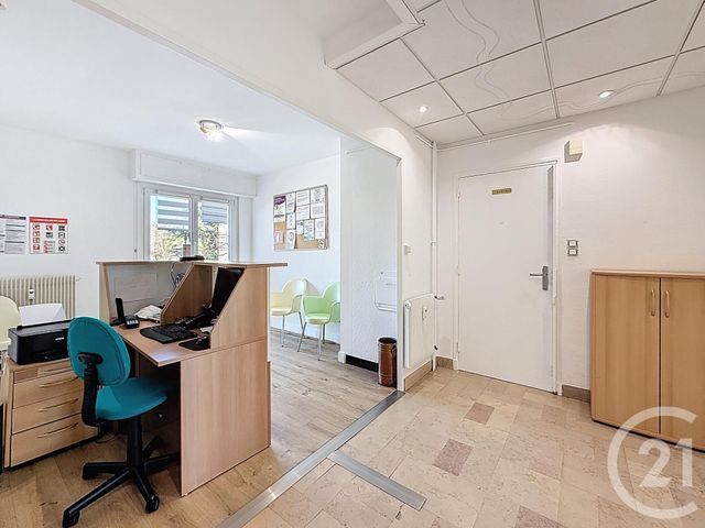 Appartement F3 à vendre - 4 pièces - 80.0 m2 - ST APOLLINAIRE - 21 - BOURGOGNE - Century 21 Martinot Immobilier