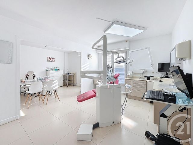 Appartement F3 à vendre - 4 pièces - 80.0 m2 - ST APOLLINAIRE - 21 - BOURGOGNE - Century 21 Martinot Immobilier