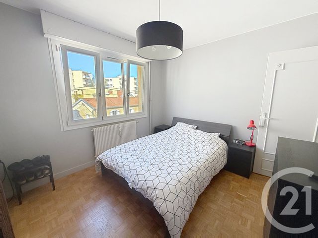 Appartement T3 à vendre - 3 pièces - 56.7 m2 - DIJON - 21 - BOURGOGNE - Century 21 Martinot Immobilier