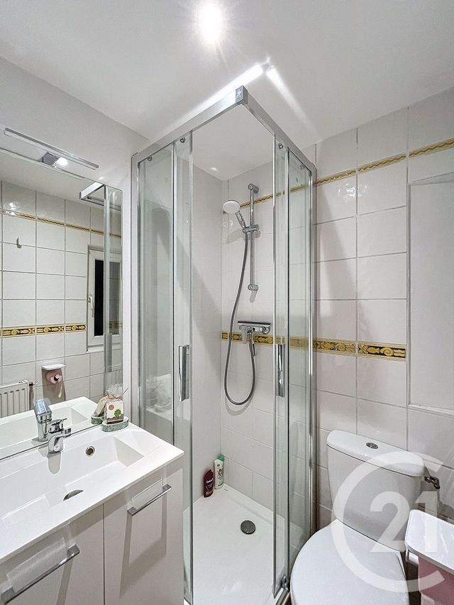 Appartement F2 à vendre - 2 pièces - 26.8 m2 - DIJON - 21 - BOURGOGNE - Century 21 Martinot Immobilier