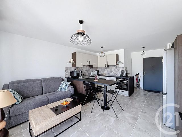 Appartement F2 à vendre - 2 pièces - 43.15 m2 - PLOMBIERES LES DIJON - 21 - BOURGOGNE - Century 21 Martinot Immobilier