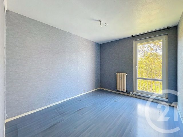 Appartement T4 à vendre - 4 pièces - 76.4 m2 - QUETIGNY - 21 - BOURGOGNE - Century 21 Martinot Immobilier