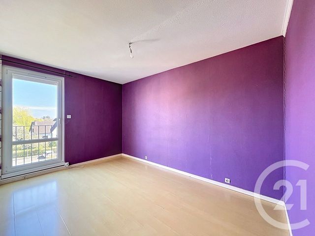 Appartement T4 à vendre - 4 pièces - 76.4 m2 - QUETIGNY - 21 - BOURGOGNE - Century 21 Martinot Immobilier