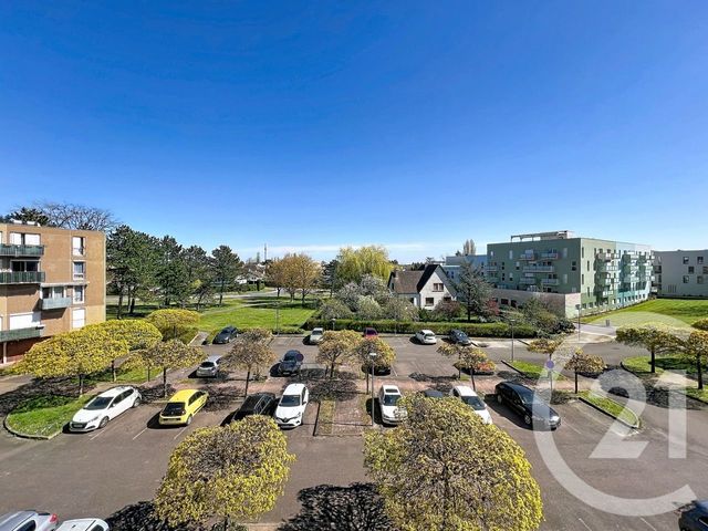 Appartement T4 à vendre - 4 pièces - 76.4 m2 - QUETIGNY - 21 - BOURGOGNE - Century 21 Martinot Immobilier