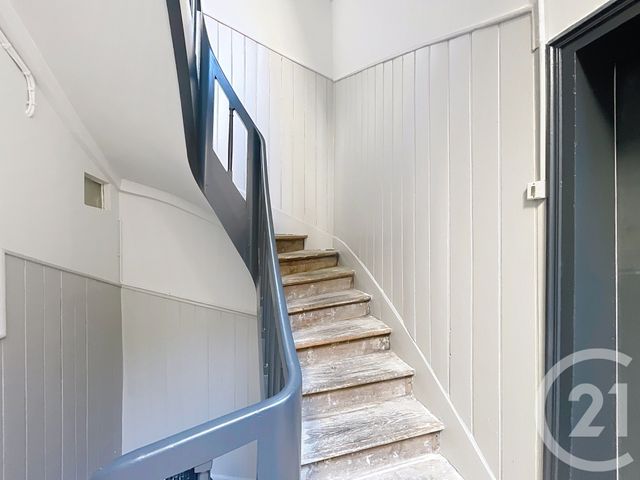 Appartement T3 à vendre - 3 pièces - 60.9 m2 - DIJON - 21 - BOURGOGNE - Century 21 Martinot Immobilier