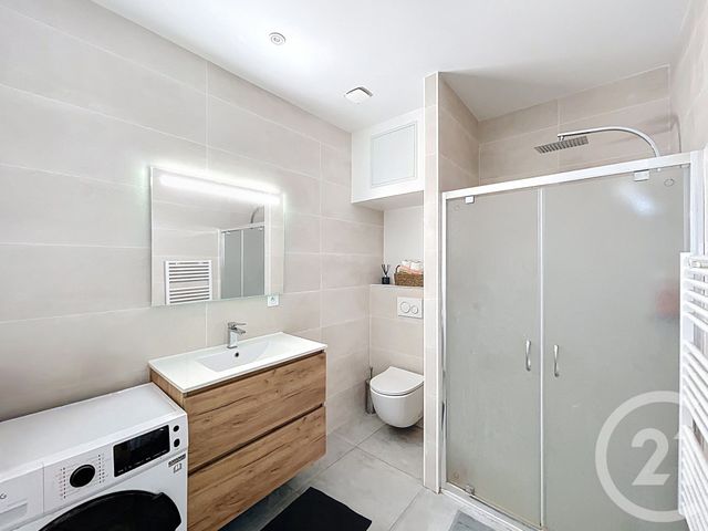 Appartement T3 à vendre - 3 pièces - 60.9 m2 - DIJON - 21 - BOURGOGNE - Century 21 Martinot Immobilier