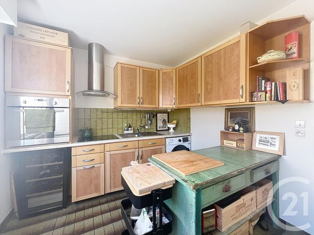 Appartement T2 à louer - 3 pièces - 72.92 m2 - DIJON - 21 - BOURGOGNE - Century 21 Martinot Immobilier