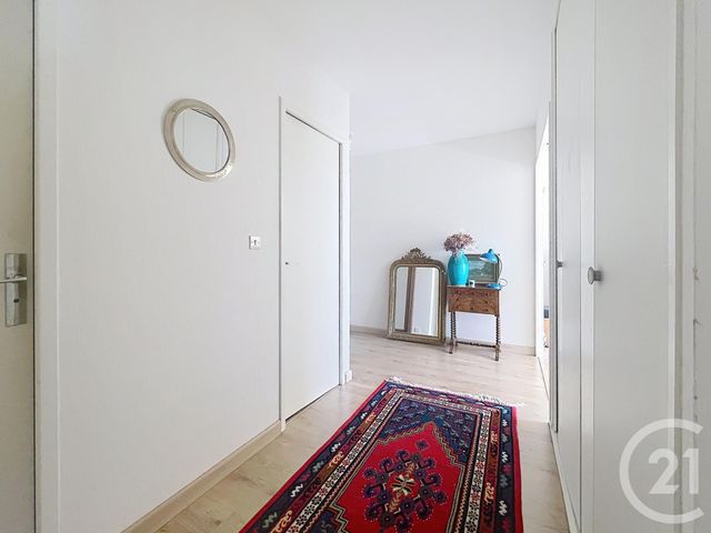 Appartement T2 à louer - 3 pièces - 72.92 m2 - DIJON - 21 - BOURGOGNE - Century 21 Martinot Immobilier