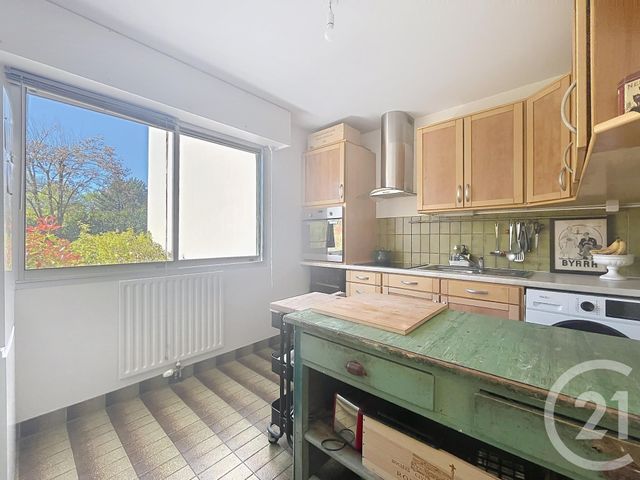 Appartement T2 à louer - 3 pièces - 72.92 m2 - DIJON - 21 - BOURGOGNE - Century 21 Martinot Immobilier