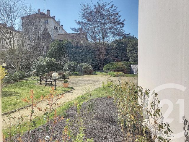 Appartement T3 à louer - 3 pièces - 72.92 m2 - DIJON - 21 - BOURGOGNE - Century 21 Martinot Immobilier