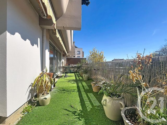 Appartement T2 à louer - 3 pièces - 72.92 m2 - DIJON - 21 - BOURGOGNE - Century 21 Martinot Immobilier