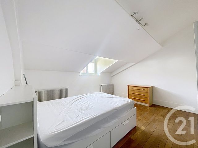 Appartement T2 à vendre - 2 pièces - 37.5 m2 - DIJON - 21 - BOURGOGNE - Century 21 Martinot Immobilier