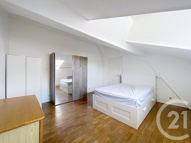 Appartement T2 à vendre - 2 pièces - 37.5 m2 - DIJON - 21 - BOURGOGNE - Century 21 Martinot Immobilier