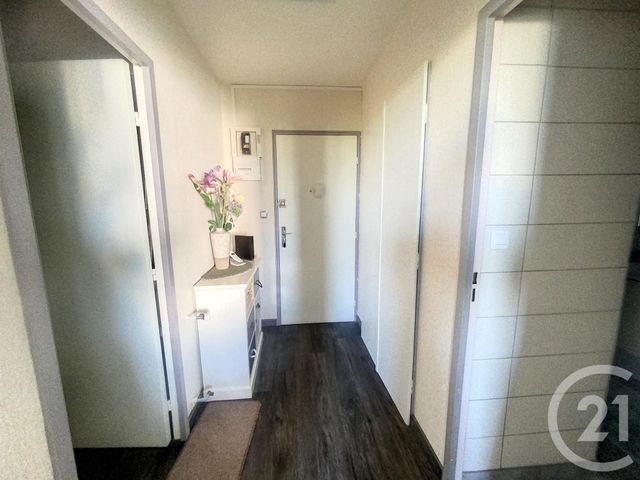 Appartement T2 à louer - 2 pièces - 49.58 m2 - DIJON - 21 - BOURGOGNE - Century 21 Martinot Immobilier