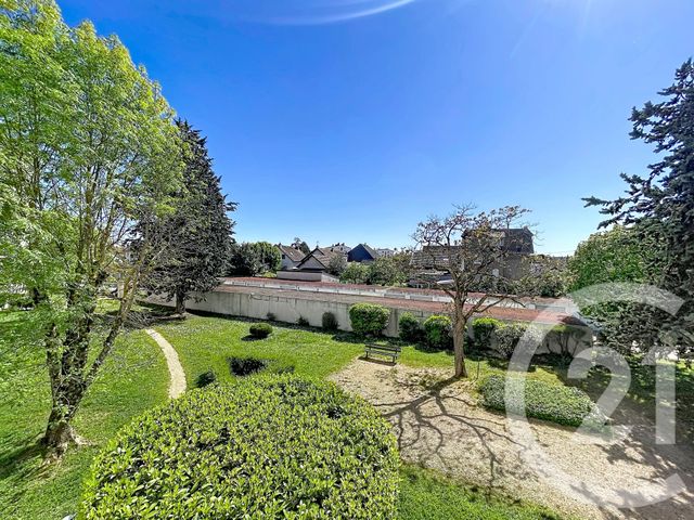 Appartement T3 à vendre - 3 pièces - 60.49 m2 - CHENOVE - 21 - BOURGOGNE - Century 21 Martinot Immobilier