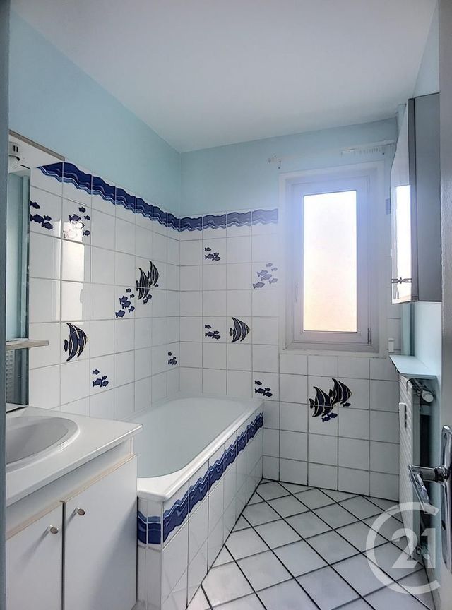 Appartement T2 à louer - 2 pièces - 52.54 m2 - DIJON - 21 - BOURGOGNE - Century 21 Martinot Immobilier