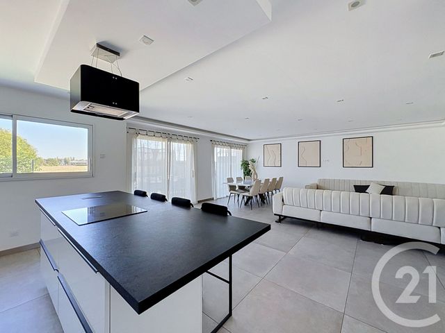 maison à vendre - 6 pièces - 145.92 m2 - LONGVIC - 21 - BOURGOGNE - Century 21 Martinot Immobilier