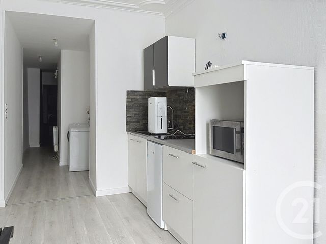 Appartement T2 à louer - 2 pièces - 36.7 m2 - DIJON - 21 - BOURGOGNE - Century 21 Martinot Immobilier