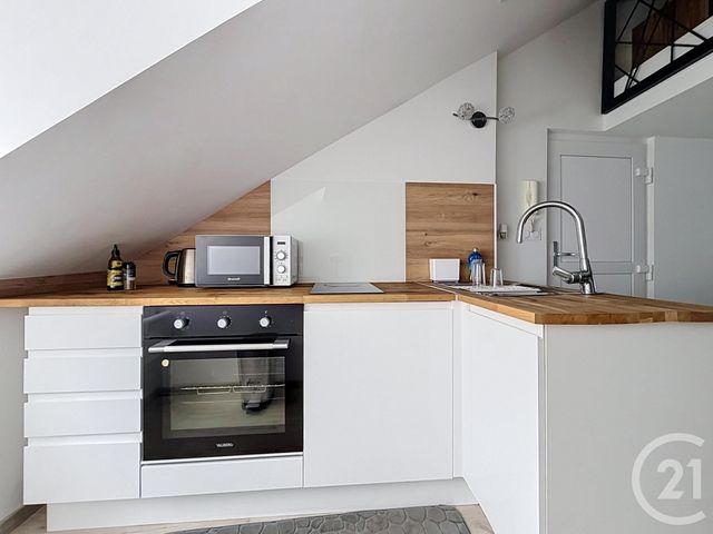 Appartement F1 bis à vendre - 2 pièces - 26.4 m2 - DIJON - 21 - BOURGOGNE - Century 21 Martinot Immobilier